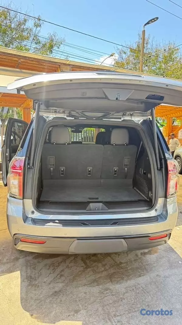 jeepetas y camionetas - Chevrolet Tahoe 2021 LT la más nueva en especial súper Barata  9
