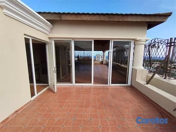 apartamentos - Venta de penthouse de 4 niveles con 622mts en la urbanización real  3