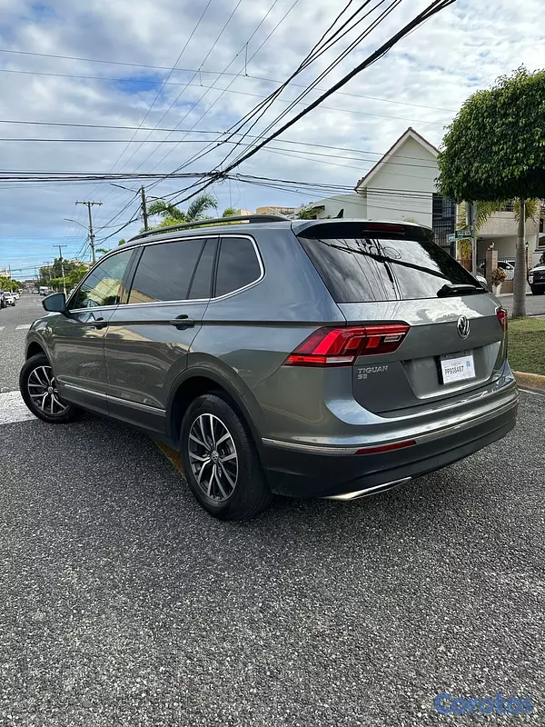 jeepetas y camionetas - Volkswagen Tiguan SE 2020 Techo panorámico  5