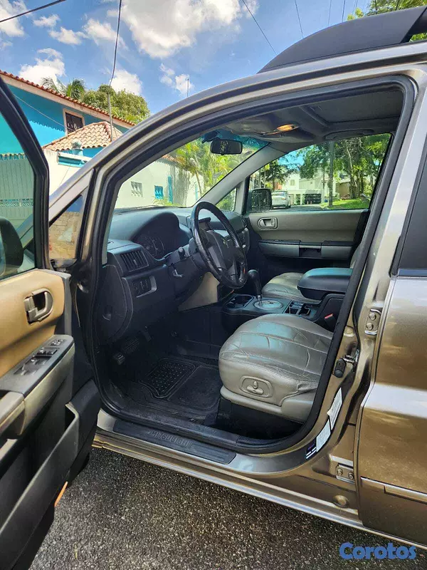 jeepetas y camionetas - Nítida de todo, pintura , interior, motor trasmisi 10