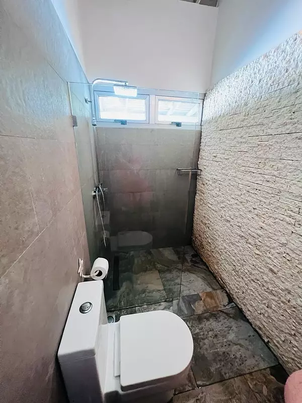 casas vacacionales y villas - ALQUILER DE VILLA EN JUAN DOLIO  3