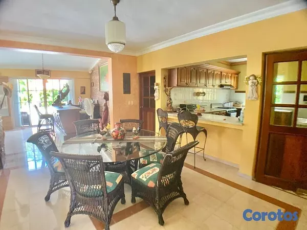 casas vacacionales y villas - Hermosa villa en Juan Dolio, de 2 niveles  7