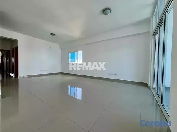 apartamentos - Apartamento con Línea Blanca en La Julia 3