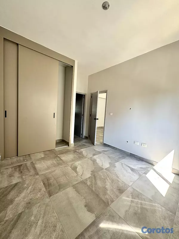apartamentos - ALQUILO APTO ENSANCHE SERRALES PISO 6 4