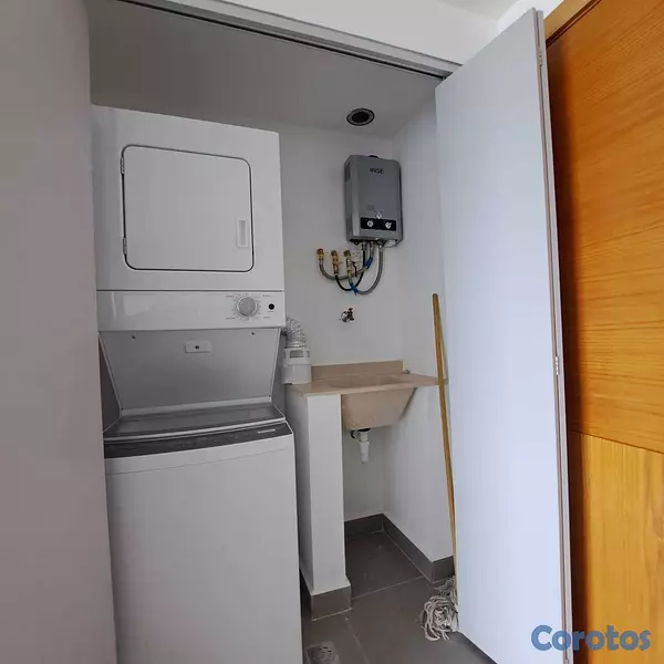 apartamentos - Apartamento con Línea Blanca en Gazcue 8