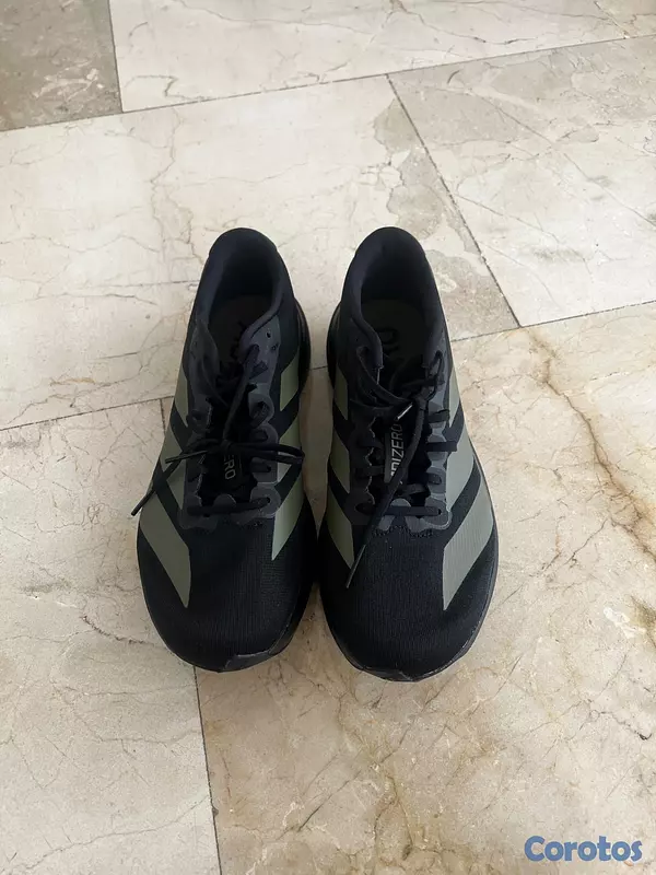 zapatos para hombre - Adidas Adizero talla 10 US / 44 EUR, nuevos (07/20 3
