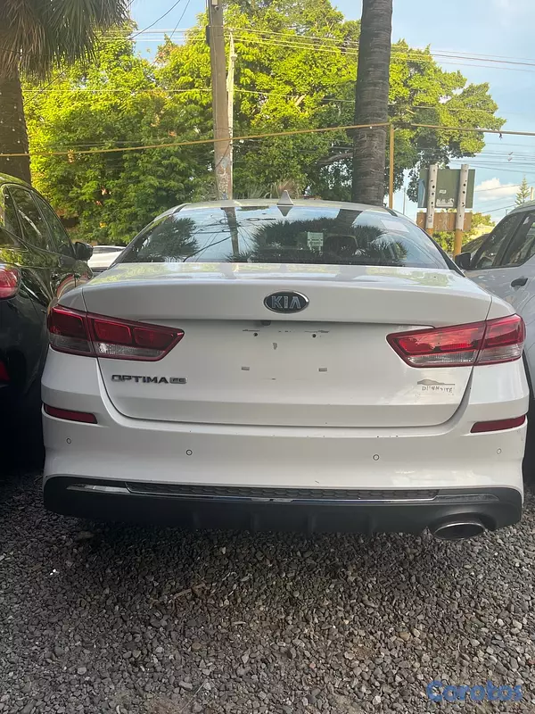 carros - Financiamiento disponible, recibimos tu vehículo usado  7