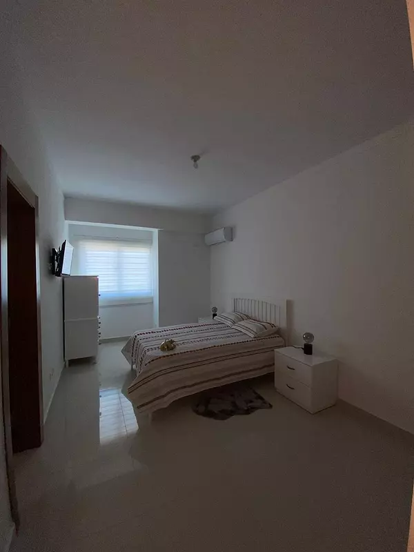 apartamentos - Se alquila apartamento amueblado en Urbanización Renacimiento 8
