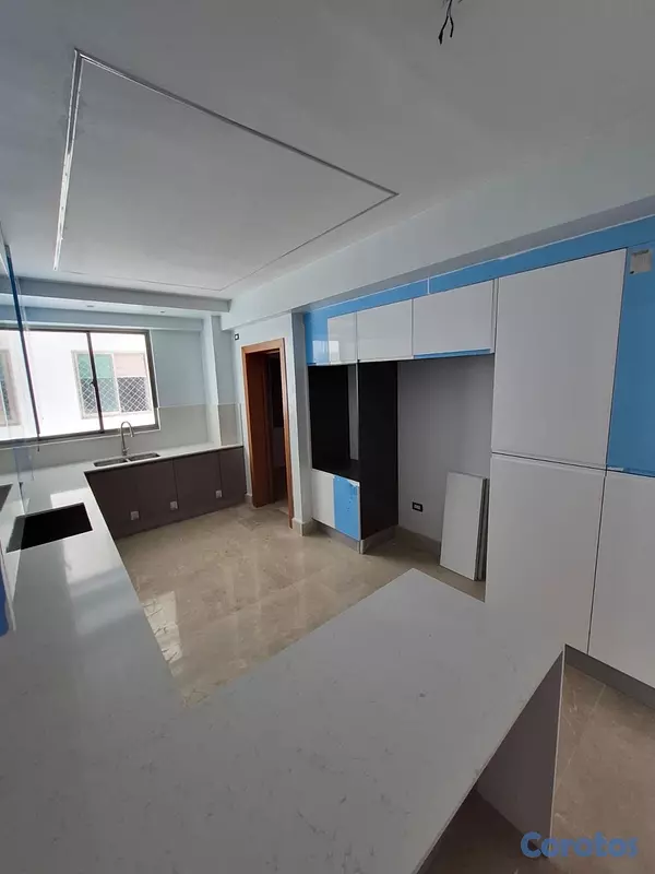 apartamentos - vendo los cacicazgos tres habitaciones con su baño tres parqueo balcón servicio 8