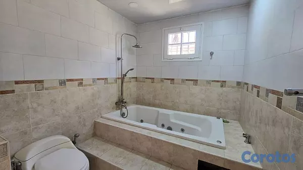 casas - Casa de 3 habitaciones 3 baños en venta en Altos d 2