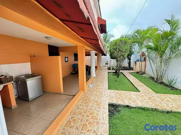casas - Vendo casa espaciosa Prado Oriental, Sto. Dgo. Est 7