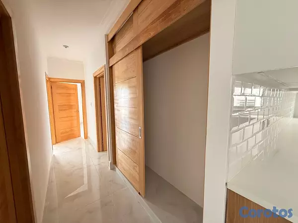 apartamentos - En venta en Urbanización Real📍apto 3 habs más estudio  6