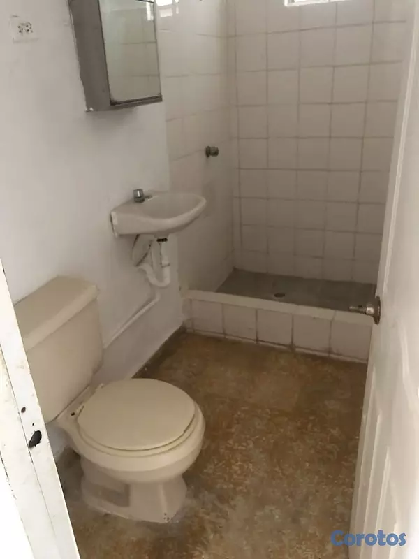 casas - Casa venta En Las Colinas, Santiago 9