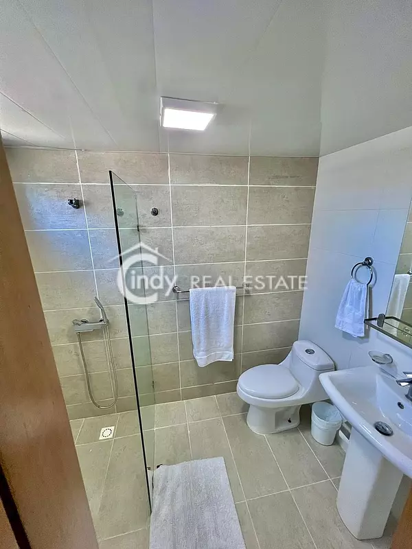 apartamentos - Increíble oportunidad apartamento amueblado con ascensor y piscina 4