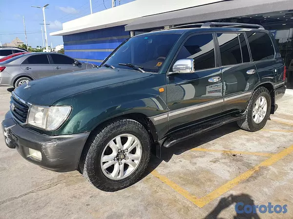 jeepetas y camionetas - Jeepeta Toyota LandCruiser VX 2001 Turbo Diesel 10 5