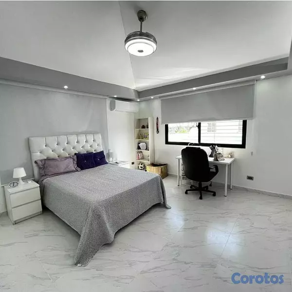 casas - Vendo Moderna Casa de 2 Niveles en Arroyo Hondo II 4