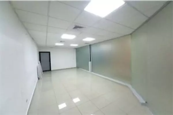 oficinas y locales comerciales - Local en naco  4
