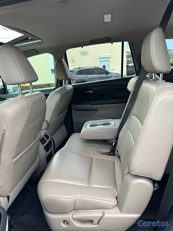 jeepetas y camionetas - Honda pilot 2020 EX 10