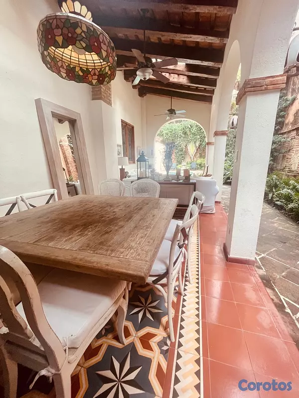 casas - se vende casa colonial en la Zona Colonial 5