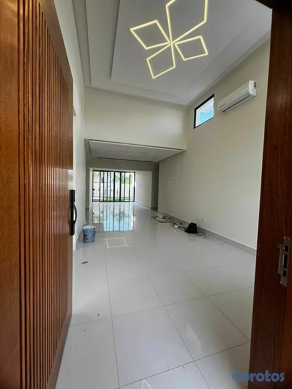 casas - HERMOSA CASA EN VENTA - SANTIAGO. 2