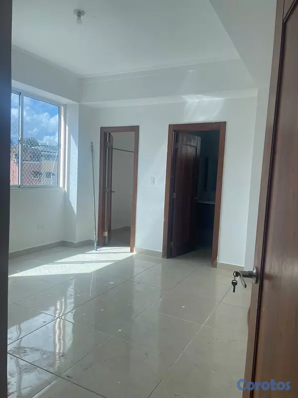 apartamentos - Rento 2 apartamentos 
don Honorio El condado 
5to piso 2