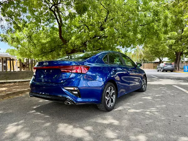 carros - kia forte 2019  5