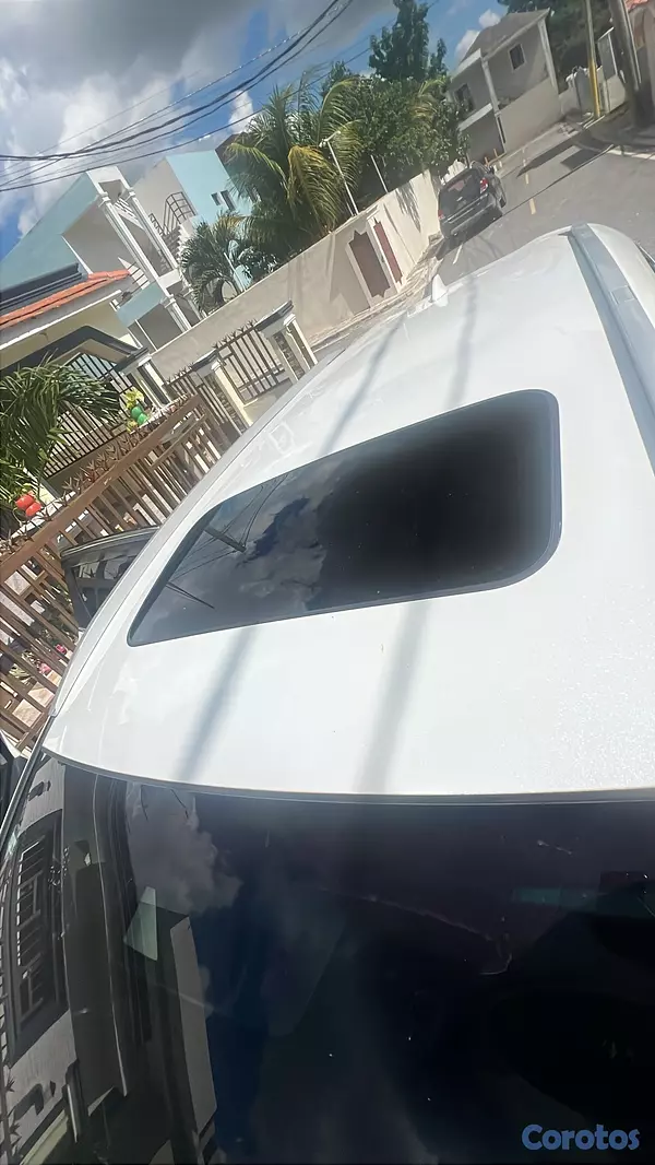 jeepetas y camionetas - CR-V blanco perla 30,600 millas  4