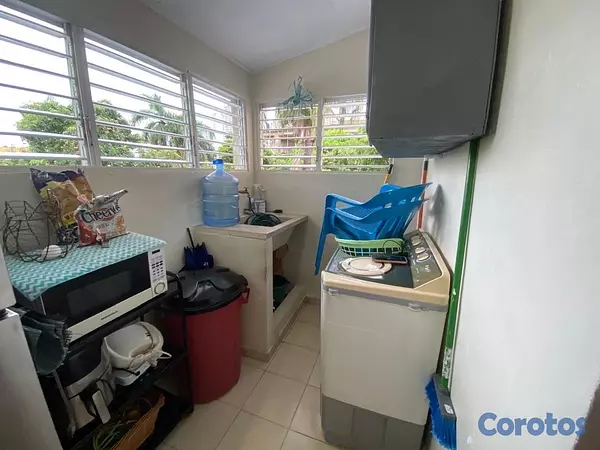 apartamentos - Vendo tercer  independencia klm 7 y medio nivel Dos habitaciones, un baño parque 12