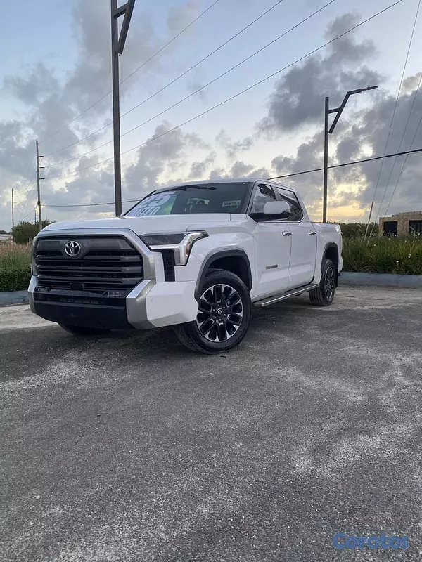 jeepetas y camionetas - TUNDRA LIMITED 2025 UNICO DUEÑO 6