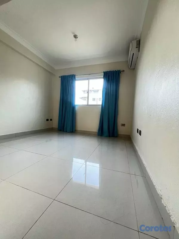 apartamentos - Apartamento con amplia terraza en Vista Hermosa  11