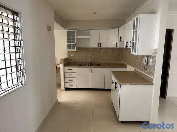 apartamentos - ¡Oportunidad! Vendo apartamento en Santo Domingo Oeste. 3er Nivel. 4