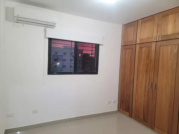 apartamentos - Se Vende Penthouse en Llanos de Gurabo 5