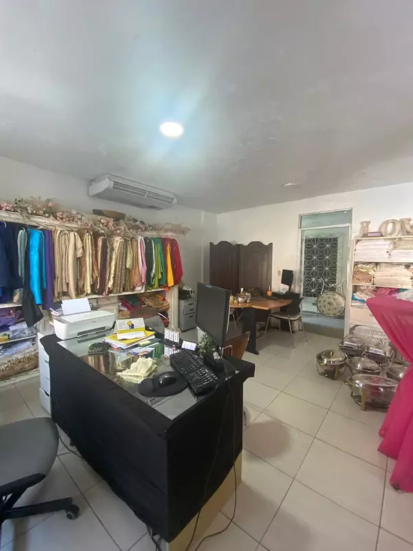 casas - Casa en Venta en Los Prados
 2