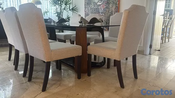 muebles y colchones - Sillas en buen estado  1