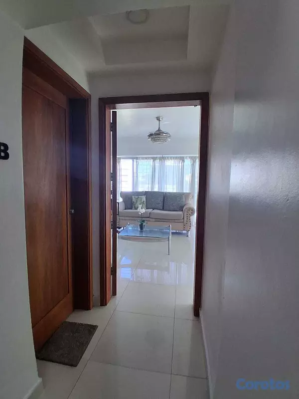 apartamentos - Apartamento en piantini   1100 US$ con mantenimien 2