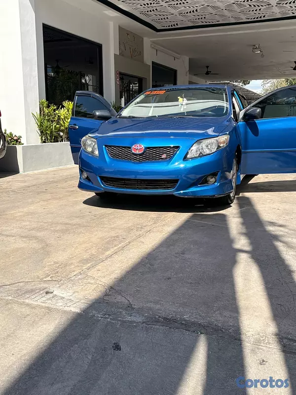 carros - ¡SE VENDE!
Toyota Corolla S 2009, disponible y negociable.  6