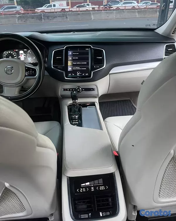 jeepetas y camionetas - VOLVO XC90 MOMENTUM T6 2016
 9