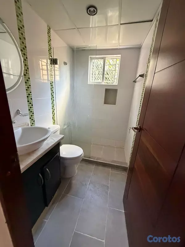 apartamentos - alquiló avenida independencia Buenos Aires mirador tercer nivel ascensor tres ha 6