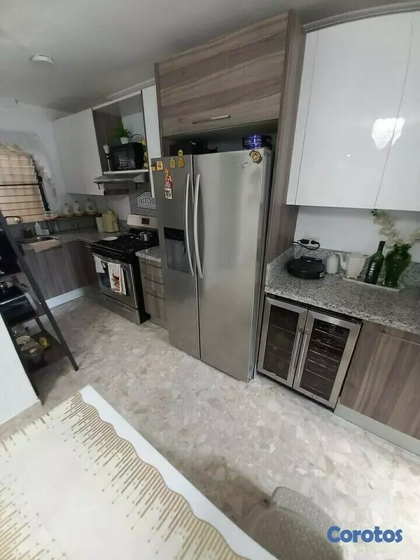 apartamentos - Apartamento en zona exclusiva a 1 cuadra del parque Mirador Sur 2
