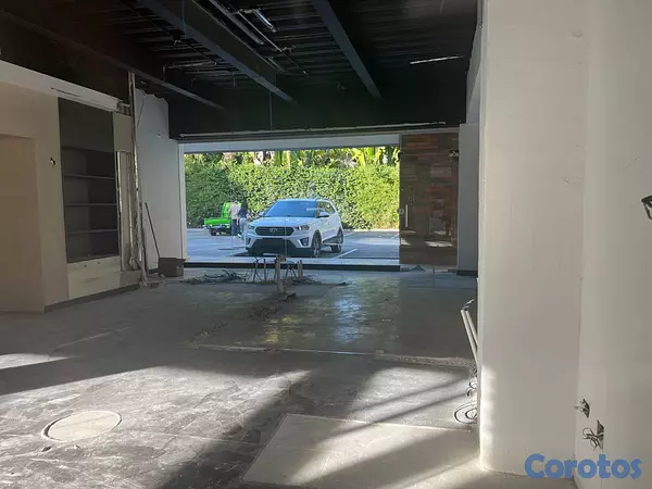 oficinas y locales comerciales - Local Comercial Alquiler Piantini de 55.37 m2 – Primer 3