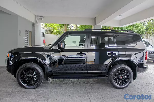 jeepetas y camionetas - Toyota Land Cruiser Prado LUXURY 1L  7