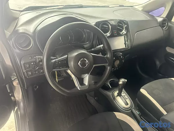 carros - vendo este precioso Nissan note 2018 super economico el ful camara 36 con sensor 9