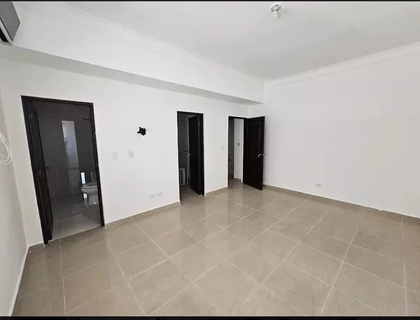 apartamentos - Ensanche Quisqueya (no barrio)
$226,000.
Balcon
208 metros
Piso 8
3 habitaciones 1