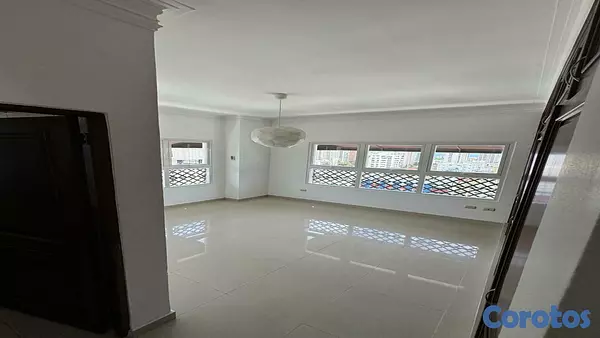 apartamentos - ¡PENTHOUSE DE ENSUEÑO EN NACO – VIVE EN LAS ALTURAS CON ESTILO! 9