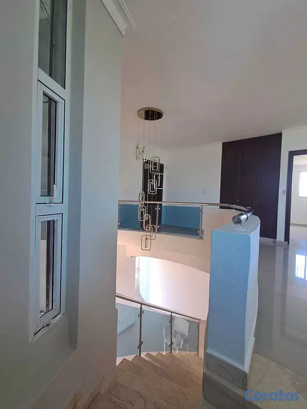 casas - Casa amplia y hermosa en alquiler, Villa María, Sa 7