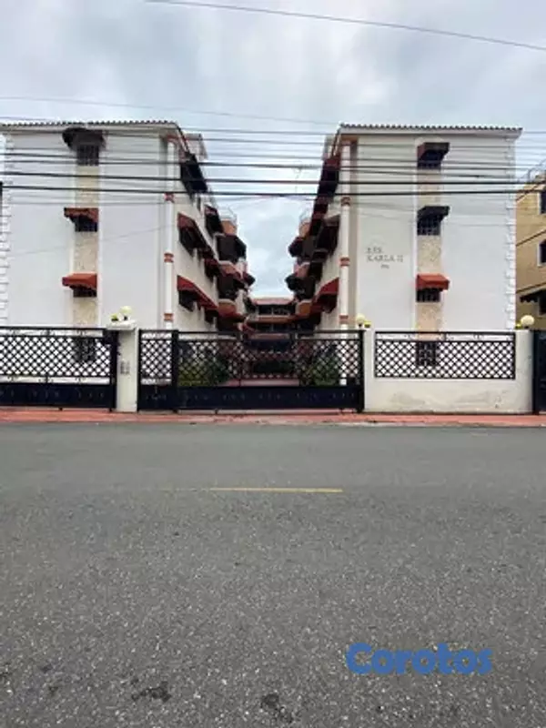 apartamentos - For Sale- Alma Rosa 2da. 3er nivel 3H, 2B, S/C y 2 parqueos techados.  5