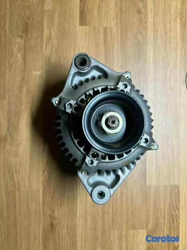 repuestos - Vendo Alternator Para 93-96 Toyota Camry 2