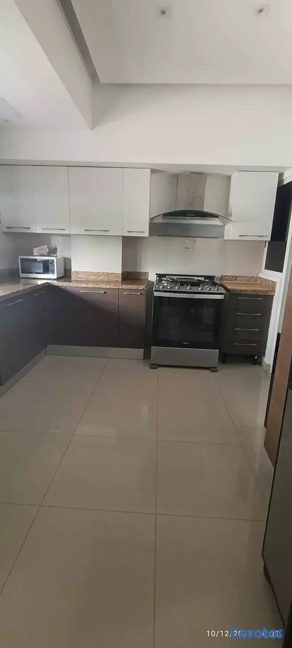 apartamentos - Renacimiento, Amplio Apartamento amueblado con hermoso acabado, 3hab 6