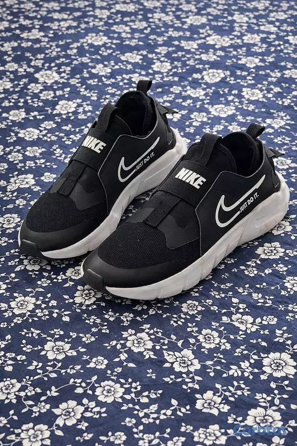 ropa y zapatos - Tenis en venta para niños 7 a 8 años 6