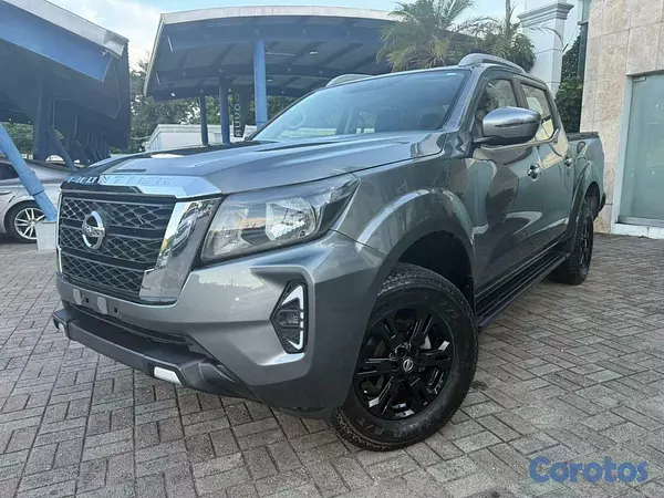 jeepetas y camionetas - Nissan frontier xe 2023 4